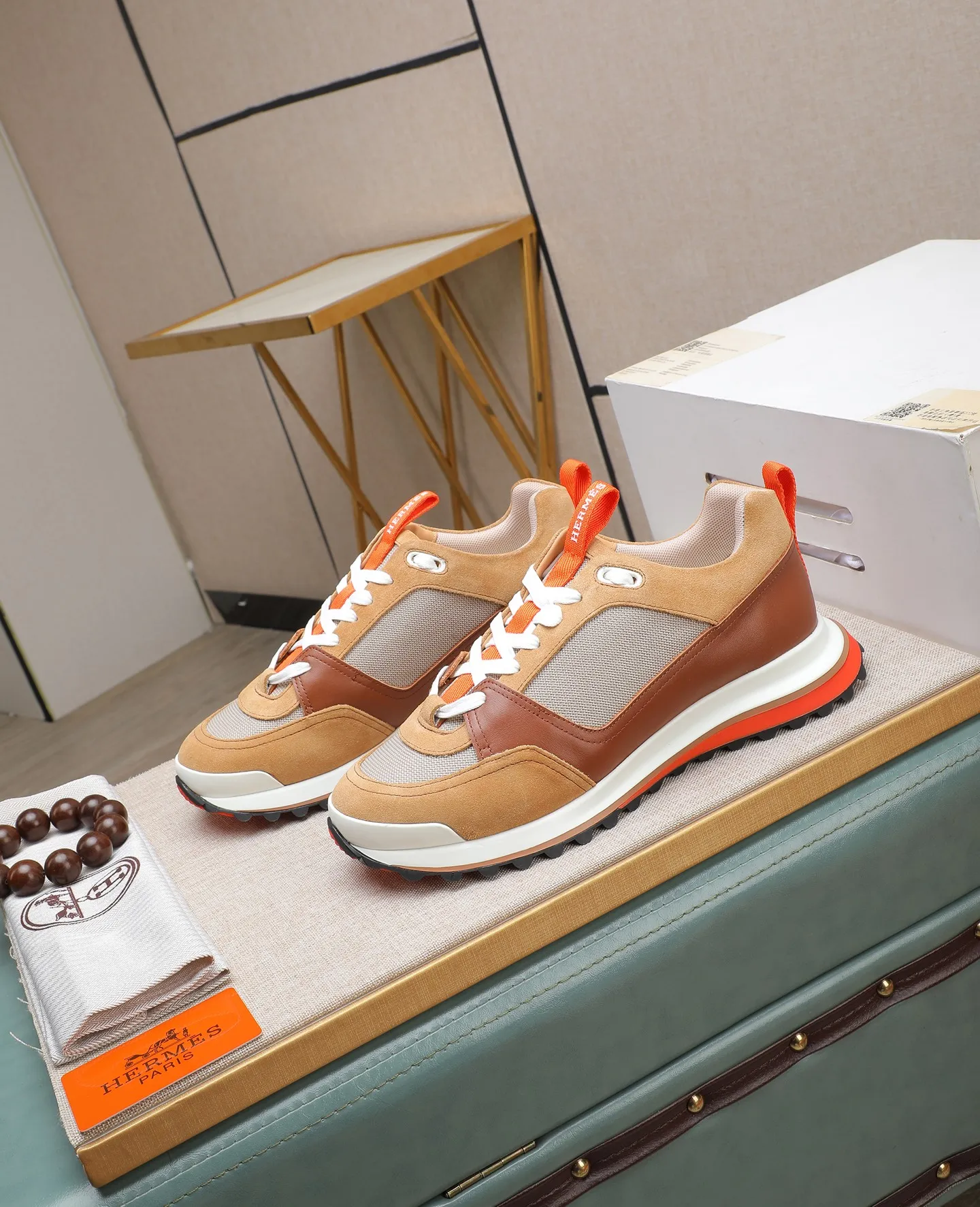 Men's shoes 💰760 Hermes🐴 25ss new autumn and winter products! Classic boot shape + British color matching design, imported calfskin, classic and durable! The original inverted mold last, the ultimate 1:1 shape, and the imported high-end cowhide presents a refined texture! Open the mold to customize the A-grade high-density private mold outsole with luxurious packaging! - Unique quality, 39-44 (38 45 46 customized)